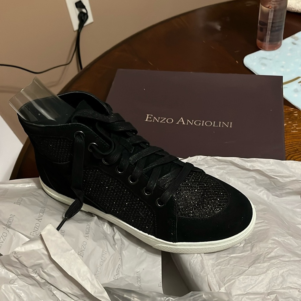 Enzo Angiolini high top sneakers